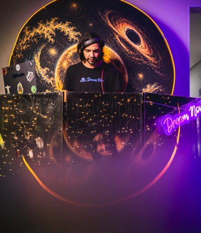 Setup Dream Now — planeta neon